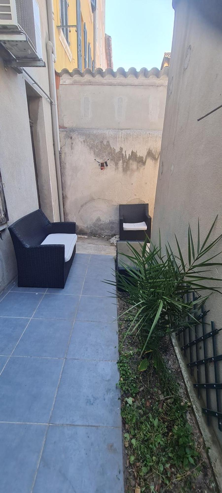 T3, 65 M2, Sur Mer,300m Du Port, Terrasse Et Petite Cour, 2 Et Salon Apartment